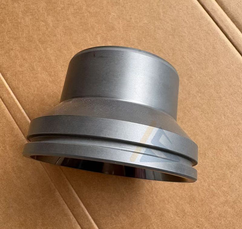 基于顆粒級配優(yōu)化實現(xiàn)高致密、高強度與高韌性固相燒結(jié)碳化硅陶瓷的制備與機理